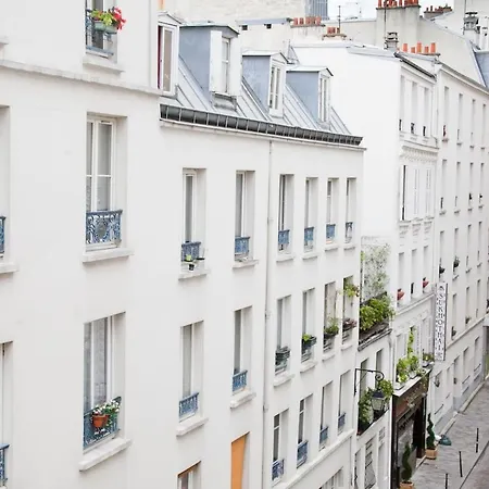 Chic & Vibrant Apartment, Place D'italie Apartment *