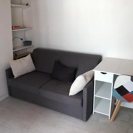 Chic & Vibrant Apartment, Place D'italie Διαμέρισμα